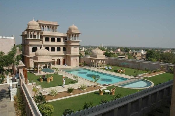 Castle Mandawa Hotel