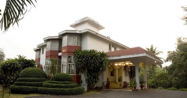 Varca Le Palms Beach Resort